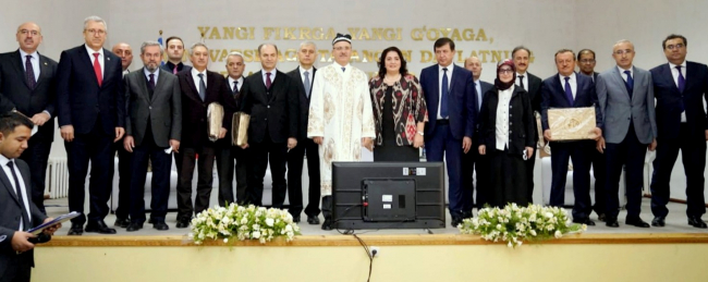 YÖK Başkanı Özvar’a Özbekistan’da 'Fahri Profesörlük' unvanı verildi